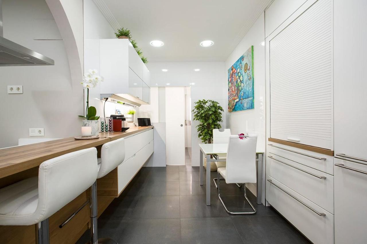 Habitacion En Vivienda Gran Via Bilbao Exterior foto